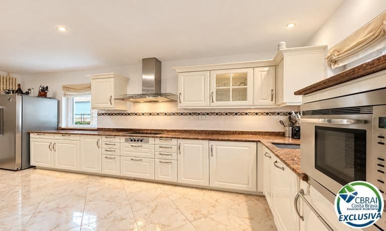 2 camera da letto Casa in vendita in Empuriabrava con garage - 490.000 € (Rif: 10187262)