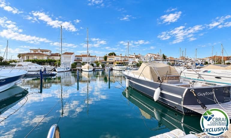 2 camera da letto Casa in vendita in Empuriabrava con garage - 490.000 € (Rif: 10187262)