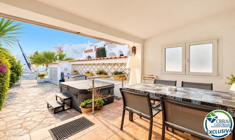 2 camera da letto Casa in vendita in Empuriabrava con garage - 490.000 € (Rif: 10187262)