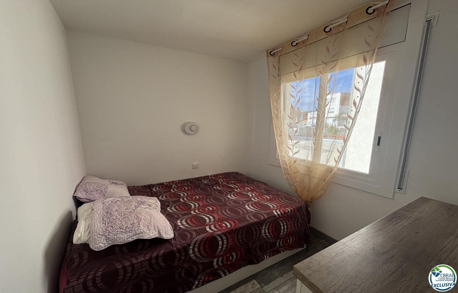 2 bedroom Flat for sale in Roses - € 175,000 (Ref: 8663705)