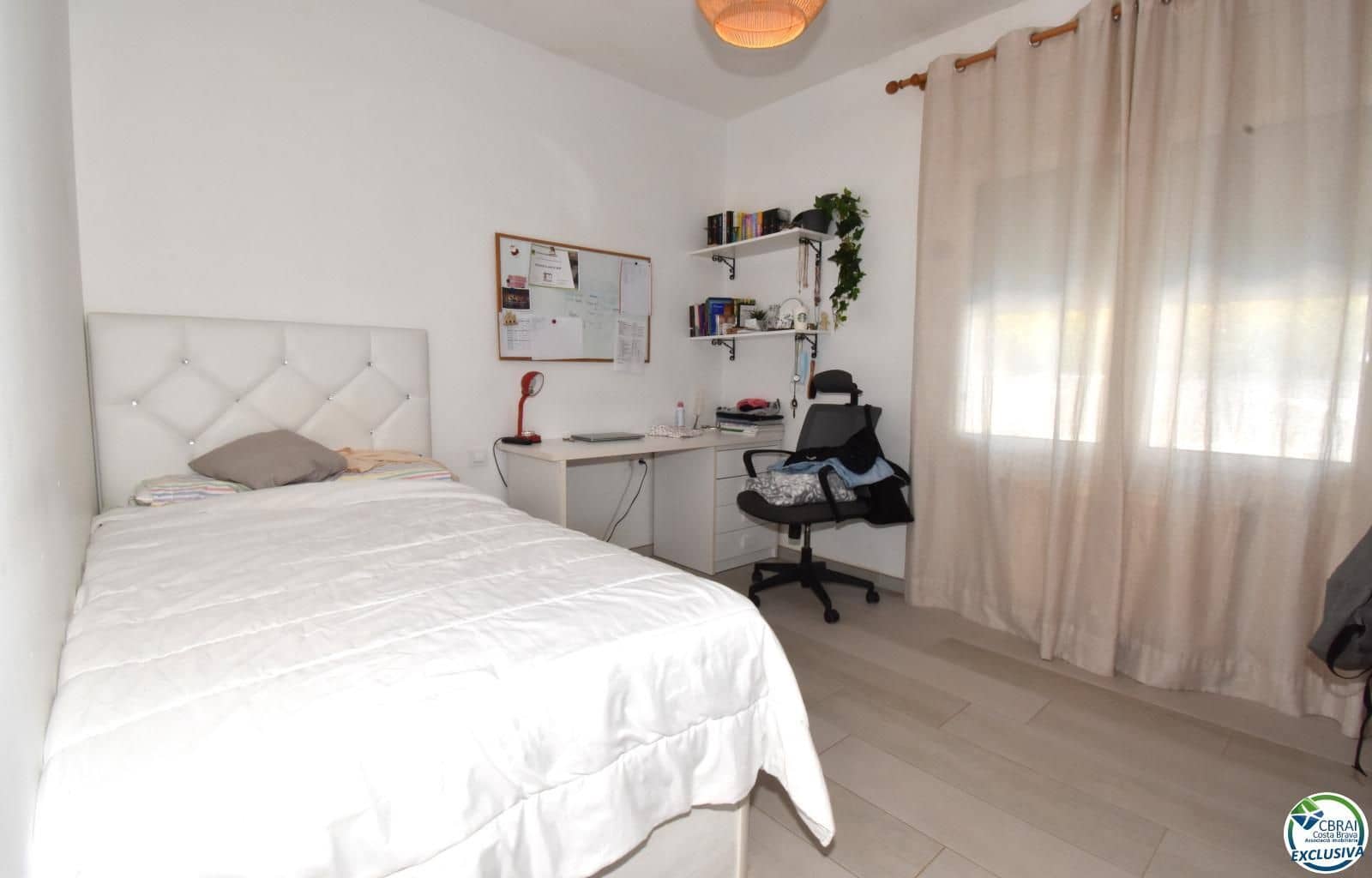 4 Zimmer Villa zu verkaufen in Empuriabrava mit Pool Garage - 349.000 € (Ref: 8663716)