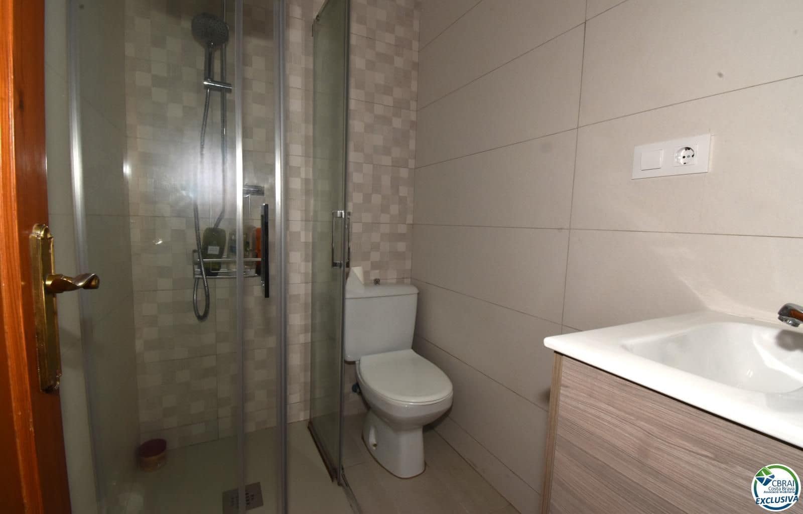 4 Zimmer Villa zu verkaufen in Empuriabrava mit Pool Garage - 349.000 € (Ref: 8663716)