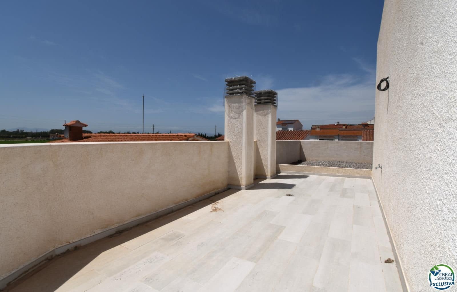 4 Zimmer Villa zu verkaufen in Empuriabrava mit Pool Garage - 349.000 € (Ref: 8663716)