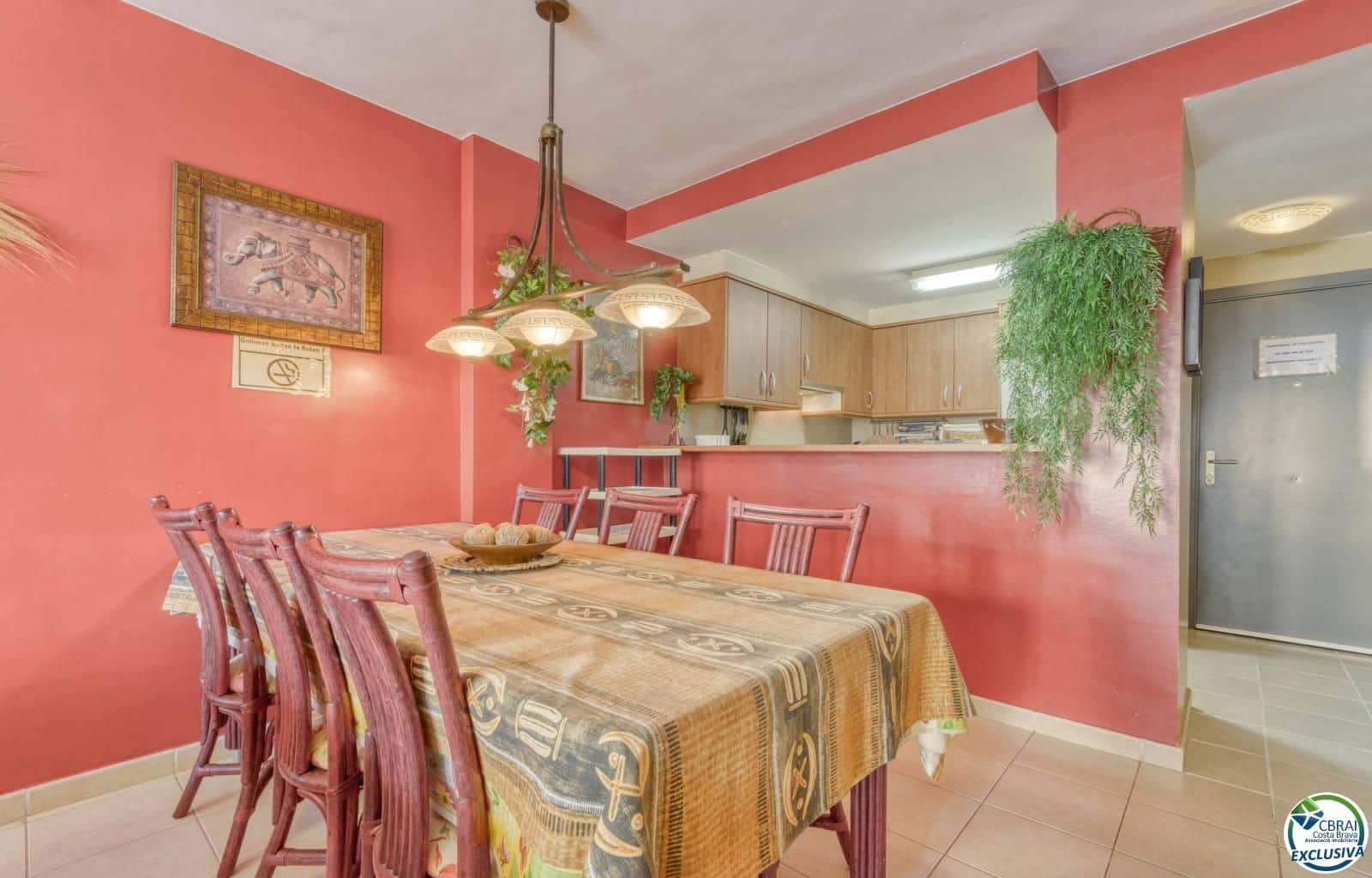 2 soveværelse Lejlighed til salg i Roses med swimmingpool garage - € 298.000 (Ref: 8663764)