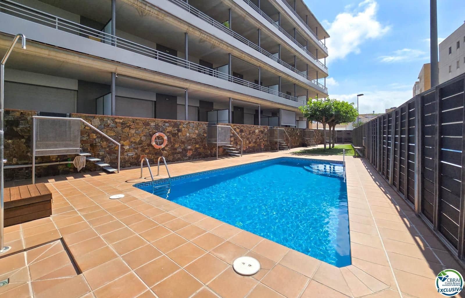 2 soveværelse Lejlighed til salg i Roses med swimmingpool garage - € 298.000 (Ref: 8663764)