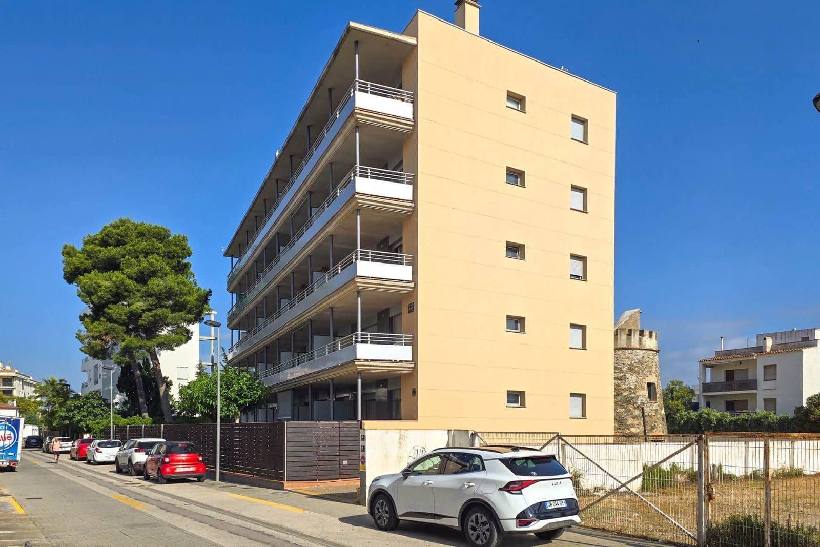 2 soveværelse Lejlighed til salg i Roses med swimmingpool garage - € 298.000 (Ref: 8663764)