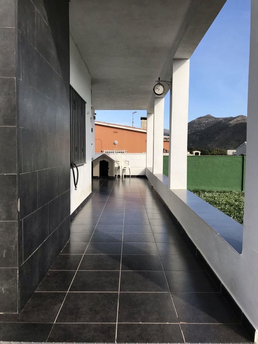 5 makuuhuone Huvila myytävänä paikassa Roses - 460 000 € (Ref: 8663768)