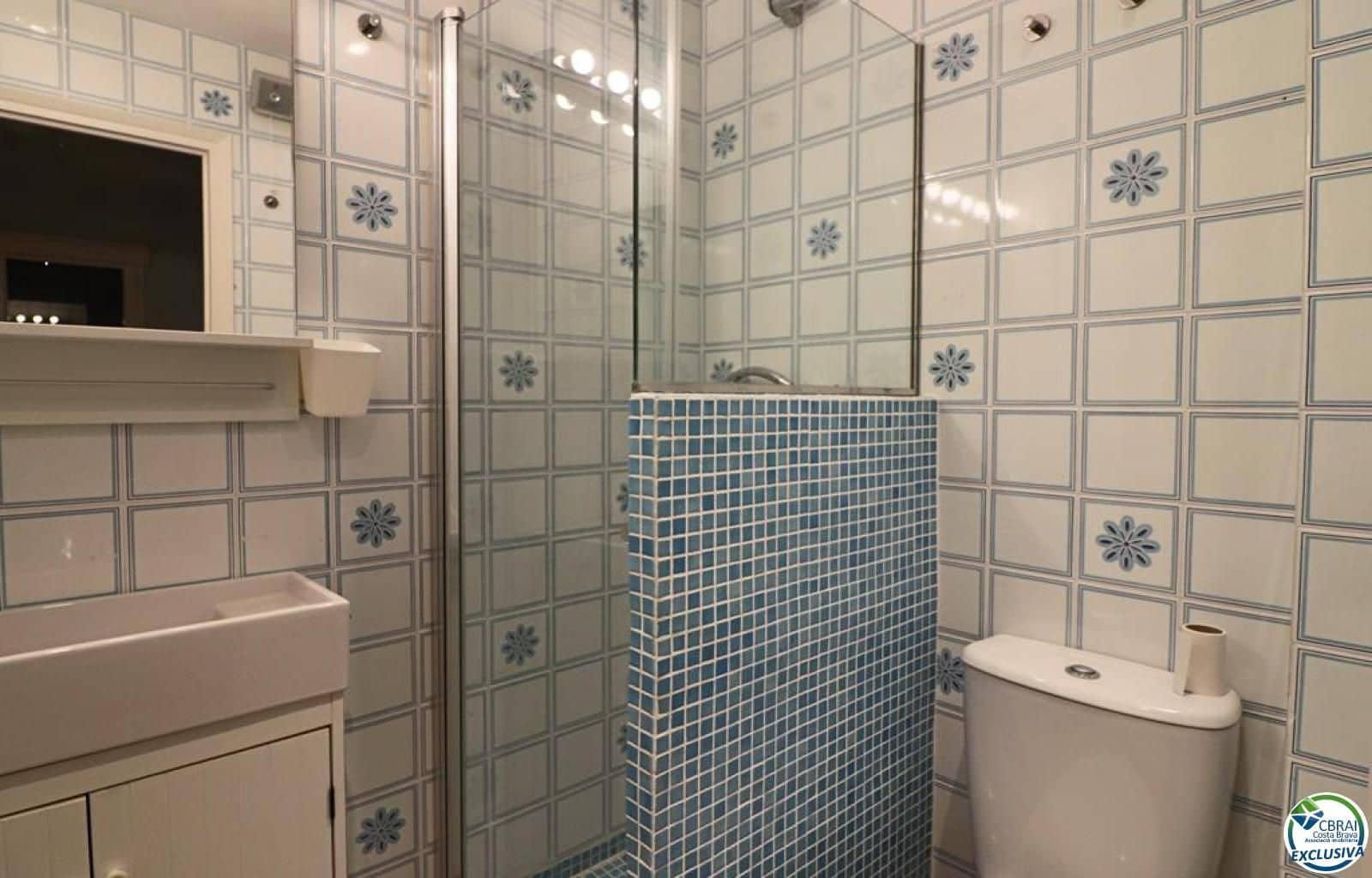 1 quarto Casa em Banda para venda em Empuriabrava com garagem - 135 000 € (Ref: 8663772)