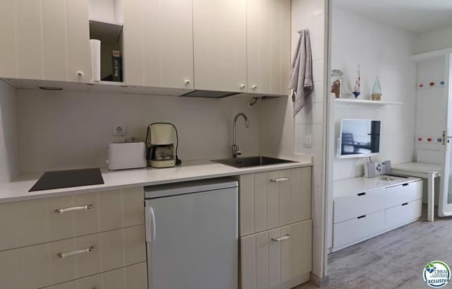 1 quarto Casa em Banda para venda em Empuriabrava, Castelló d'Empúries com garagem - 135 000 € (Ref: 8663772)