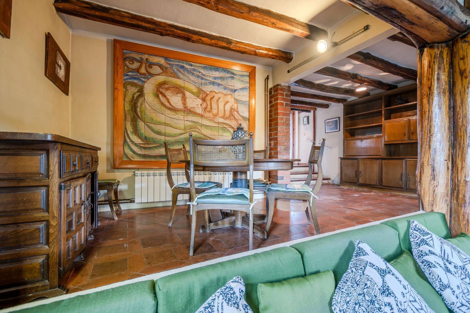 5 soveværelse Villa til salg i Sils med garage - € 395.000 (Ref: 8663794)