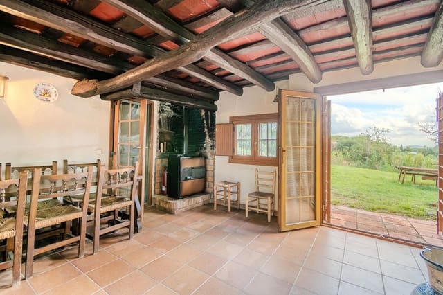 5 slaapkamer Villa te koop in Sils met garage - € 395.000 (Ref: 8663794)