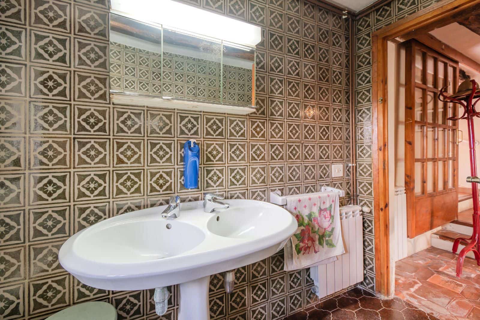 5 soveværelse Villa til salg i Sils med garage - € 395.000 (Ref: 8663794)