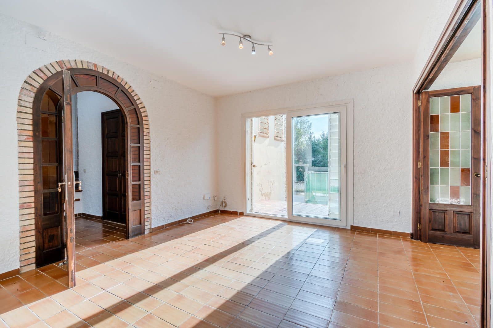 3 soveværelse Villa til salg i Vilobi d'Onyar med swimmingpool garage - € 345.000 (Ref: 8670793)