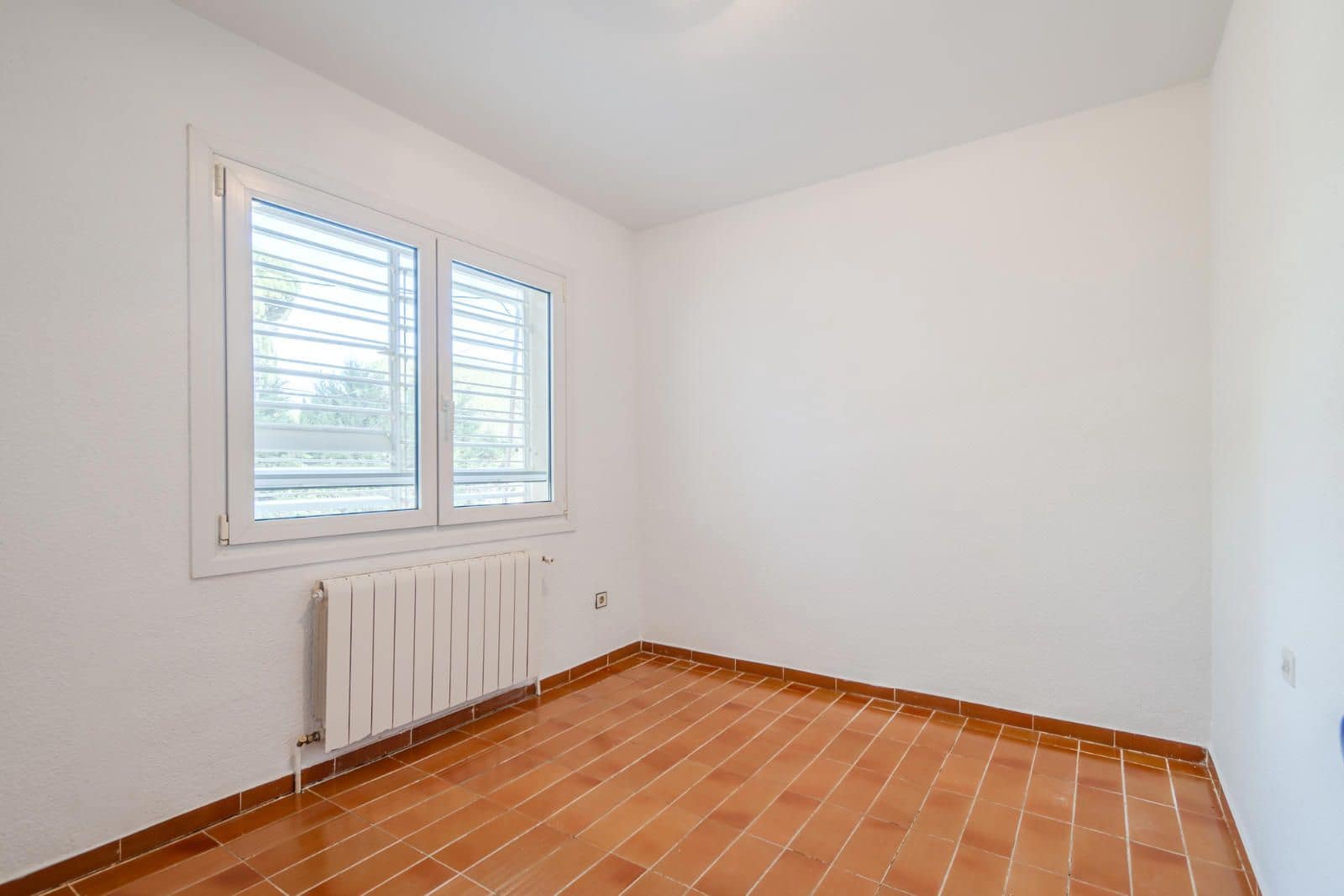 3 soveværelse Villa til salg i Vilobi d'Onyar med swimmingpool garage - € 345.000 (Ref: 8670793)