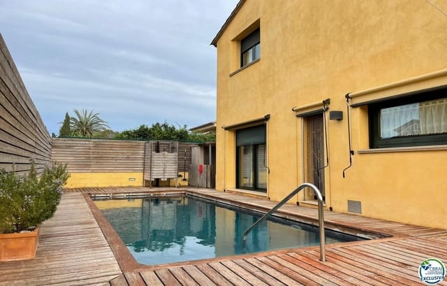 4 bedroom Villa for sale in La Bisbal d'Empordà with pool garage - € 550,000 (Ref: 8696918)