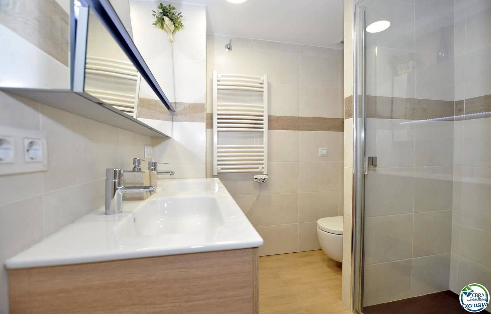 2 soverom Leilighet til salgs i Roses med garasje - € 385 000 (Ref: 8705304)