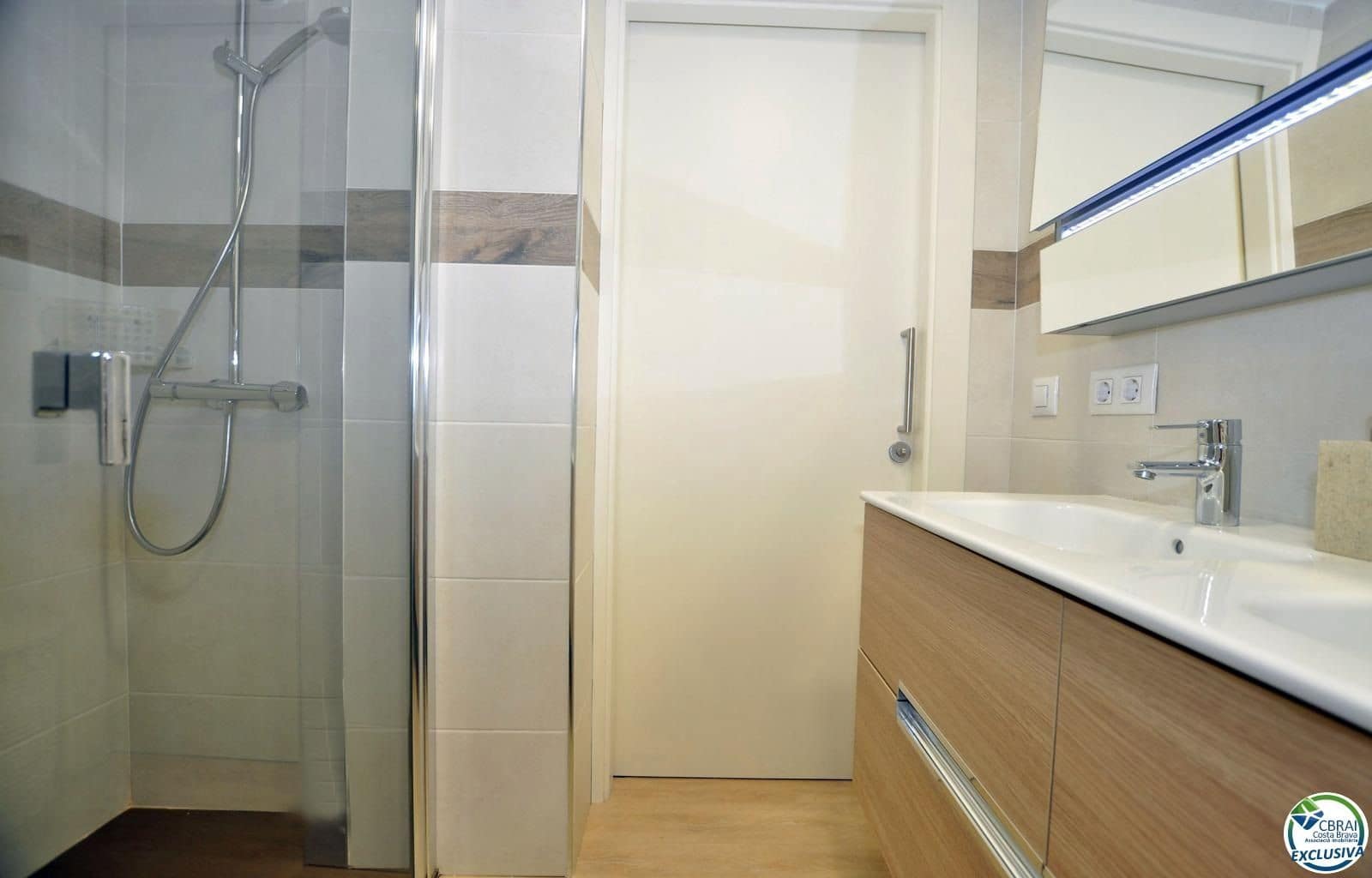 2 soverom Leilighet til salgs i Roses med garasje - € 385 000 (Ref: 8705304)