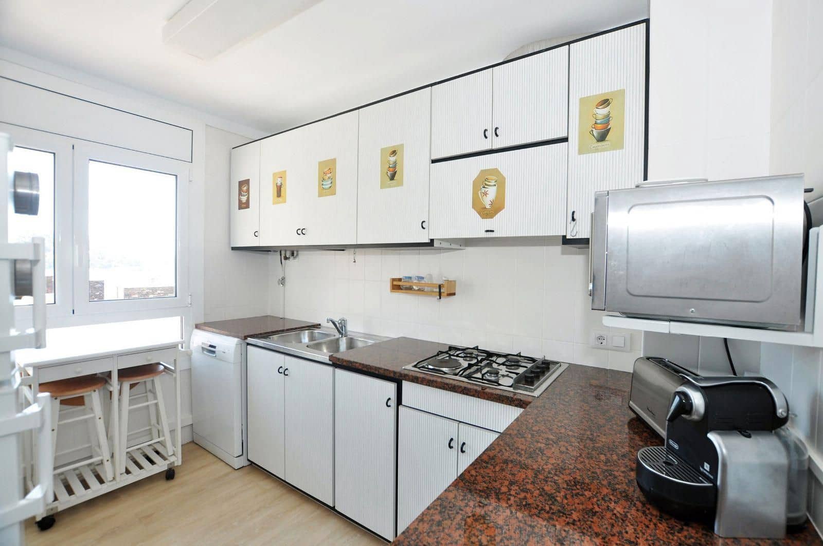 2 bedroom Flat for sale in Roses with garage - € 385,000 (Ref: 8705304)