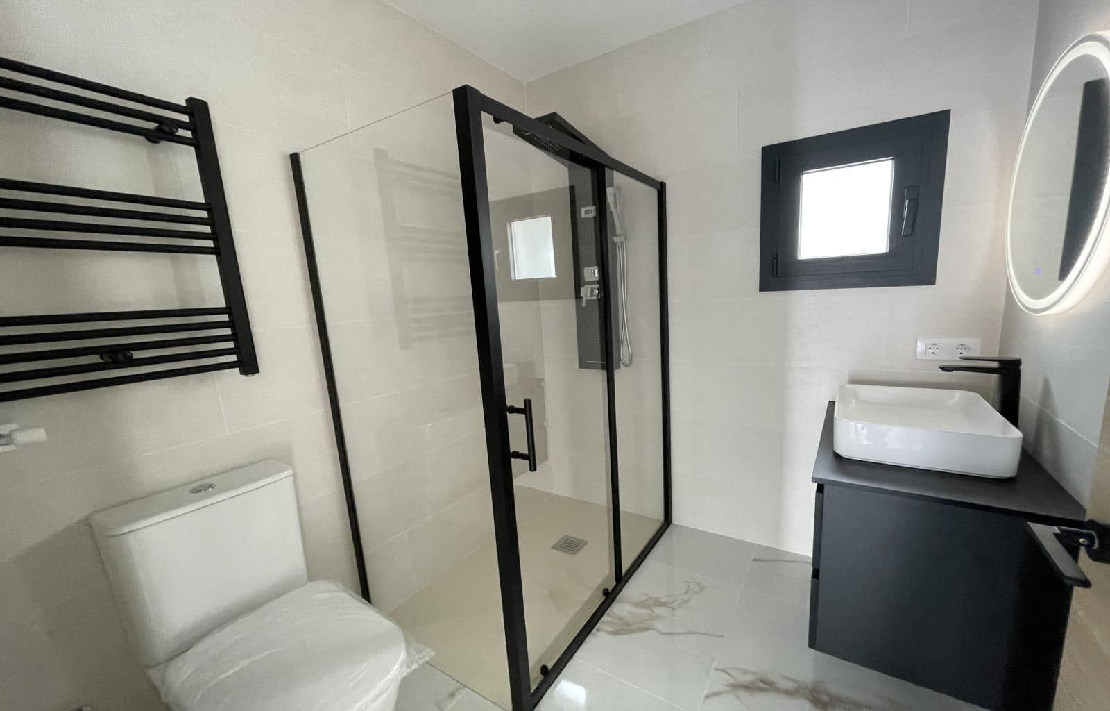 3 soverom Villa til salgs i El Mas Fumats med svømmebasseng garasje - € 679 000 (Ref: 8742004)