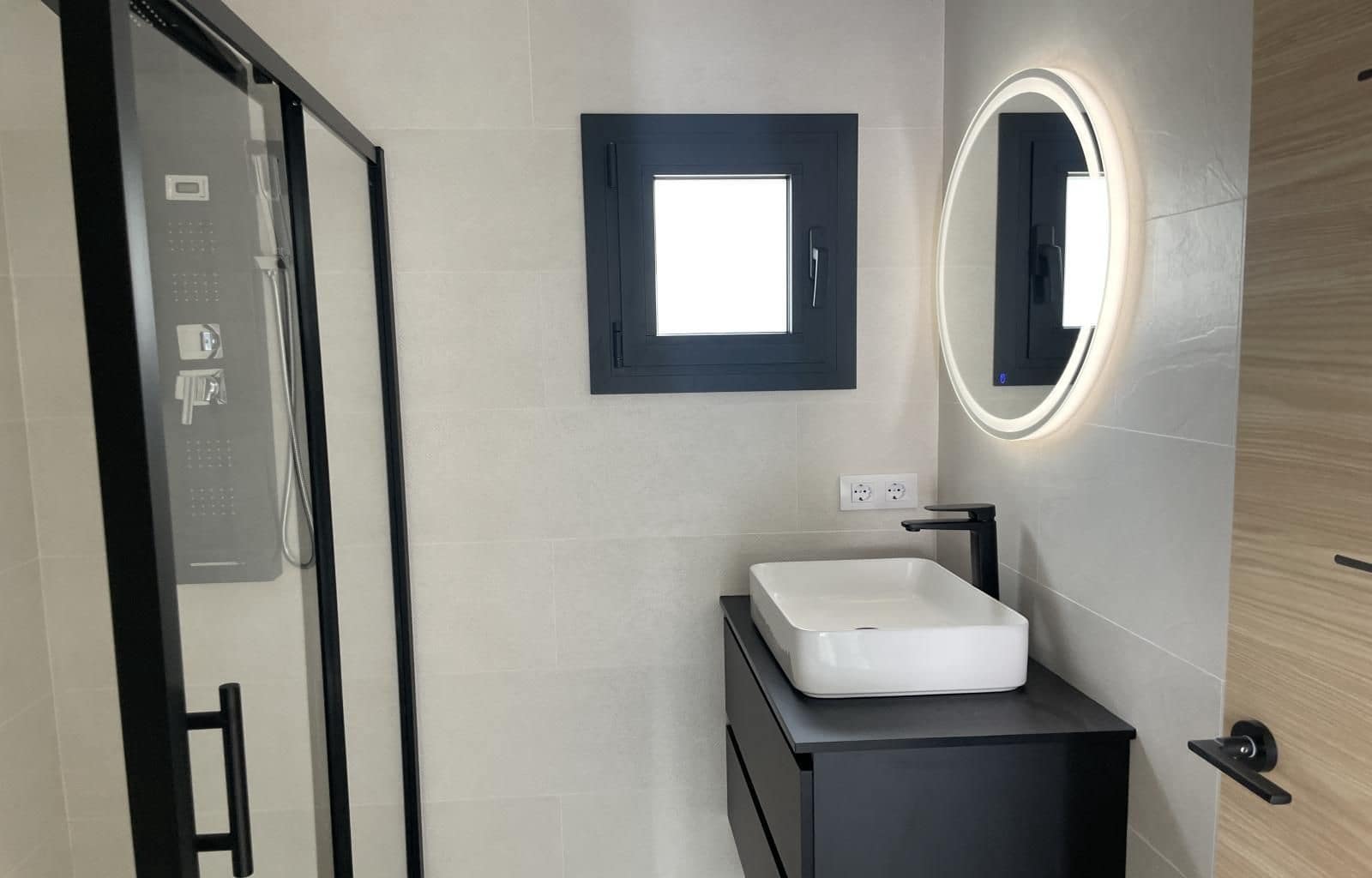 3 soverom Villa til salgs i El Mas Fumats med svømmebasseng garasje - € 679 000 (Ref: 8742004)