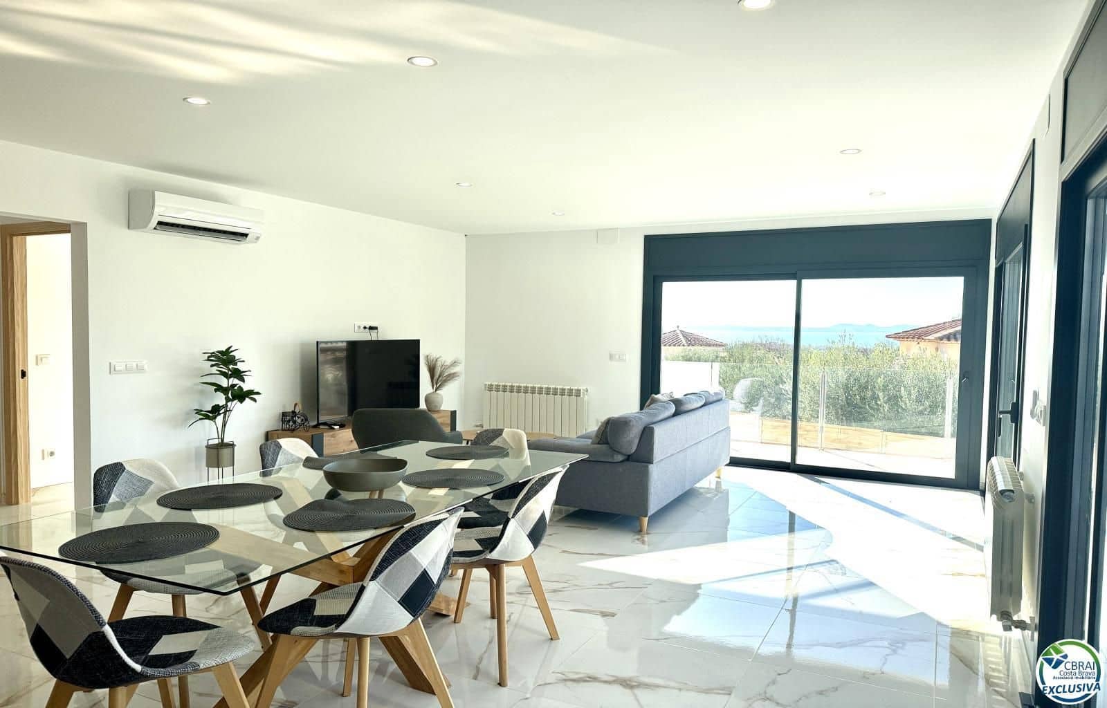 3 quarto Moradia para venda em El Mas Fumats com piscina garagem - 669 000 € (Ref: 8742004)