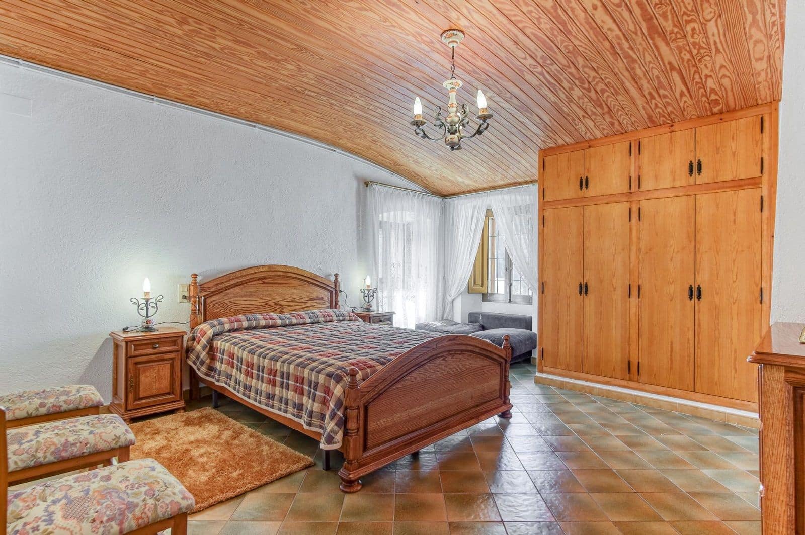 5 slaapkamer Villa te koop in Tordera met zwembad garage - € 1.200.000 (Ref: 8800313)