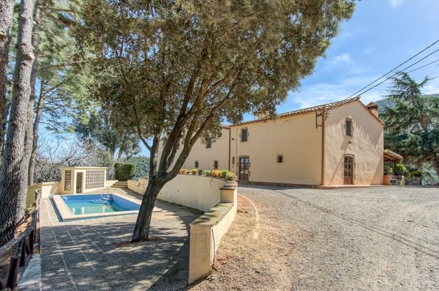 5 bedroom Villa for sale in Tordera with pool garage - € 1,200,000 (Ref: 8800313)