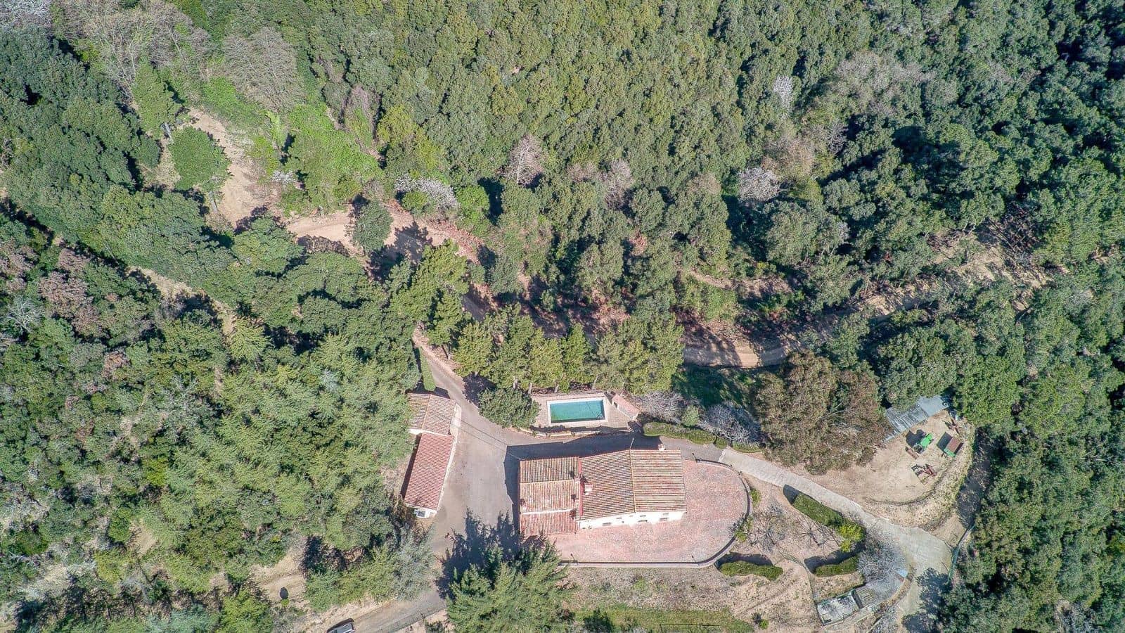 5 slaapkamer Villa te koop in Tordera met zwembad garage - € 1.200.000 (Ref: 8800313)