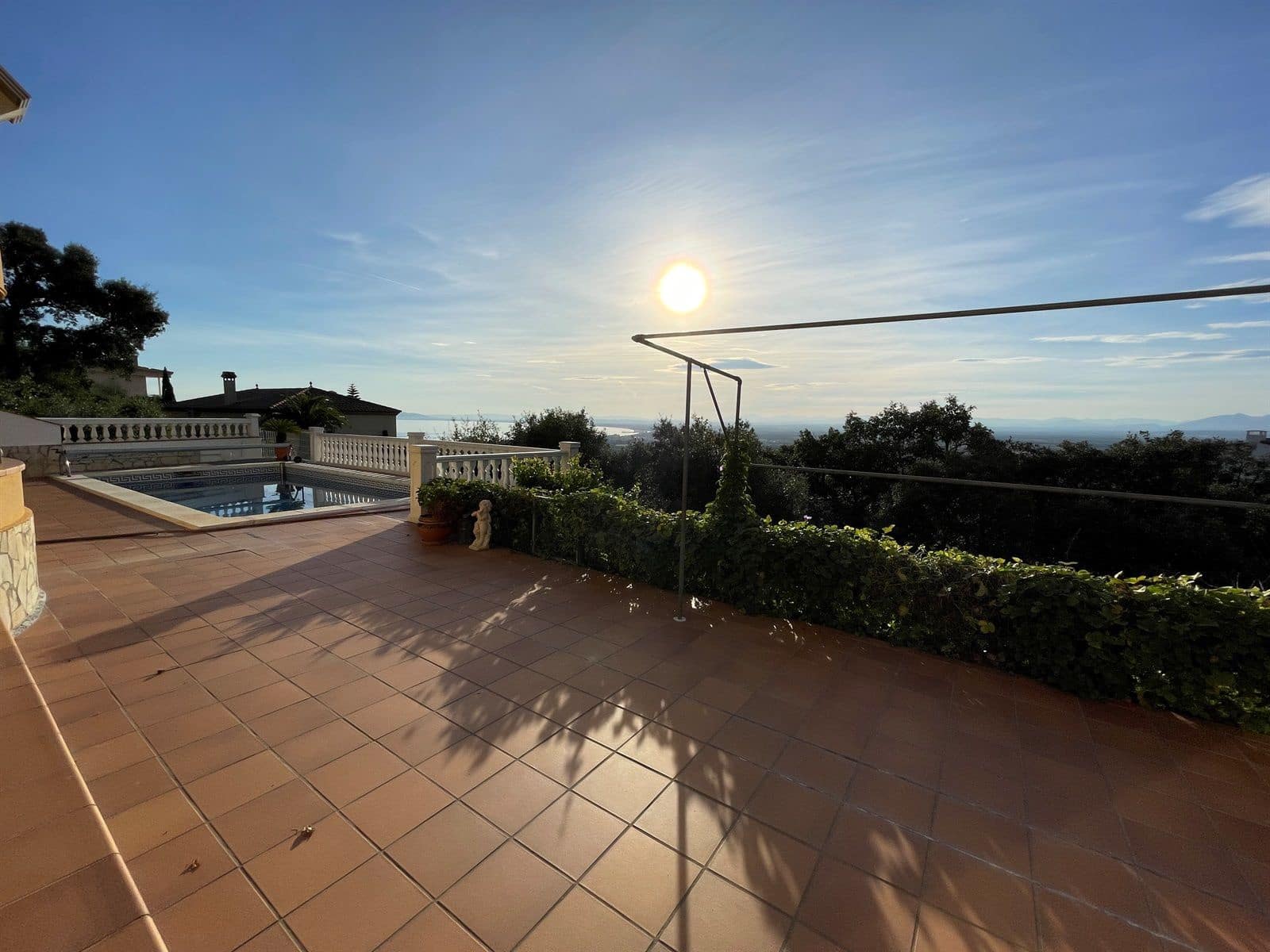 4 soverom Villa til salgs i El Mas Fumats med svømmebasseng garasje - € 780 000 (Ref: 8800314)