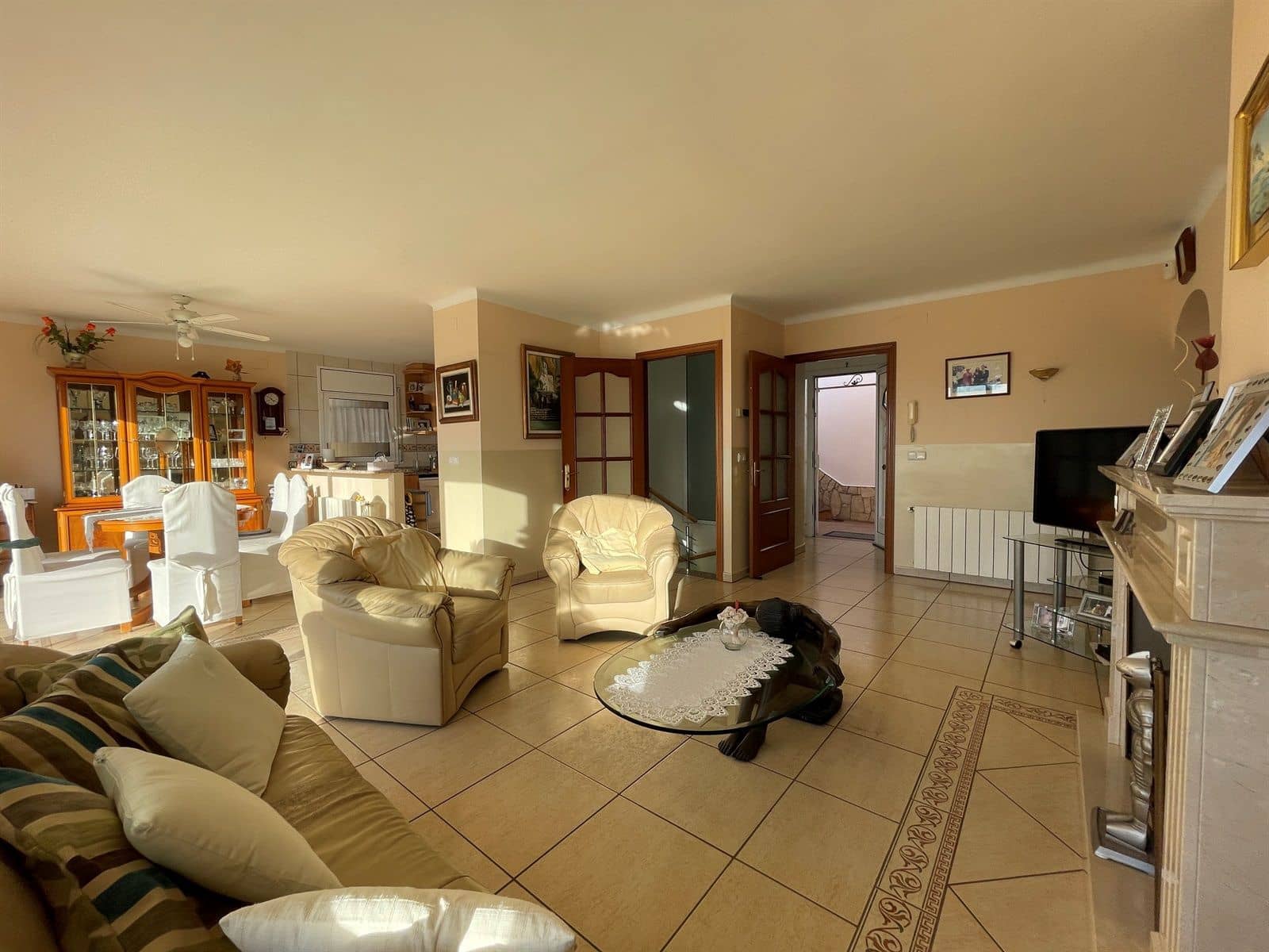 4 soverom Villa til salgs i El Mas Fumats med svømmebasseng garasje - € 780 000 (Ref: 8800314)