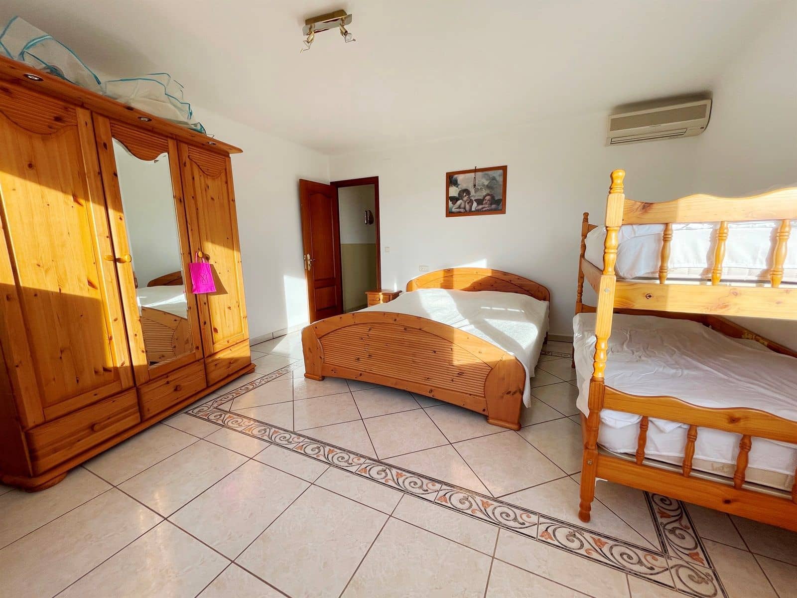 4 soverom Villa til salgs i El Mas Fumats med svømmebasseng garasje - € 780 000 (Ref: 8800314)