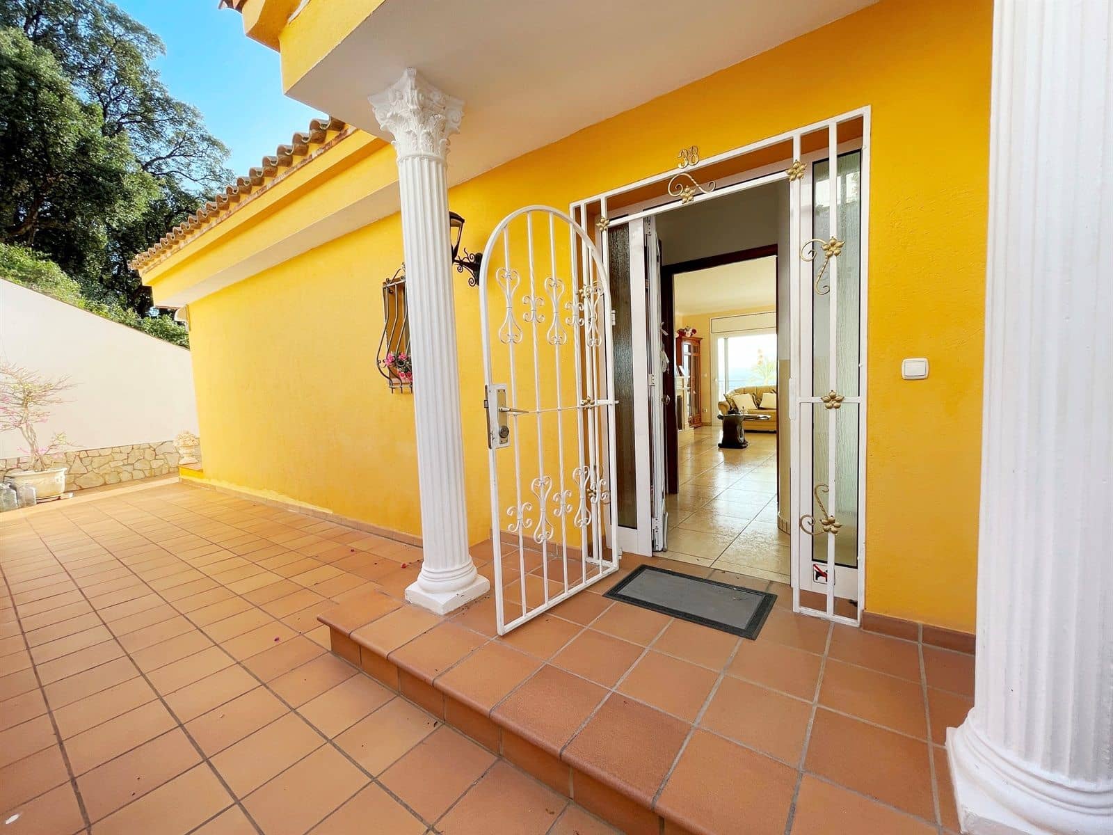 4 soverom Villa til salgs i El Mas Fumats med svømmebasseng garasje - € 780 000 (Ref: 8800314)