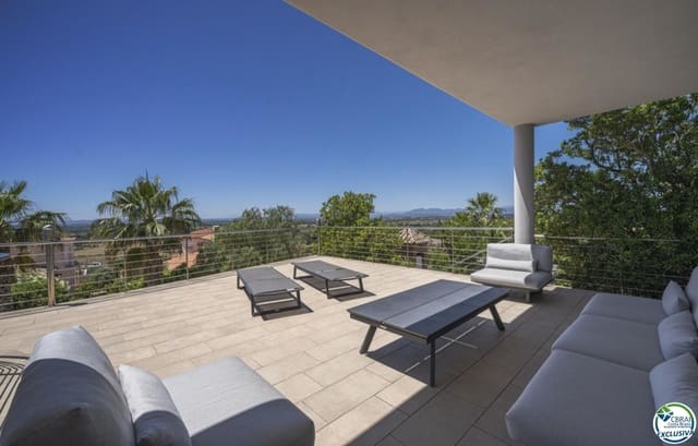 3 bedroom Villa for sale in Palau-saverdera with pool garage - € 1,180,000 (Ref: 8800315)