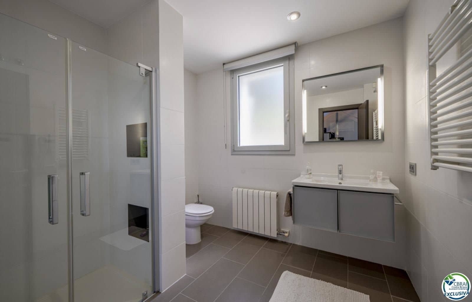 3 soveværelse Villa til salg i Palau-saverdera med swimmingpool garage - € 1.180.000 (Ref: 8800315)