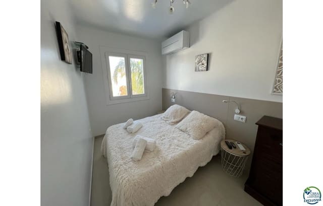 4 Zimmer Villa zu verkaufen in Empuriabrava, Castelló d'Empúries mit Pool Garage - 1.099.000 € (Ref: 8800322)