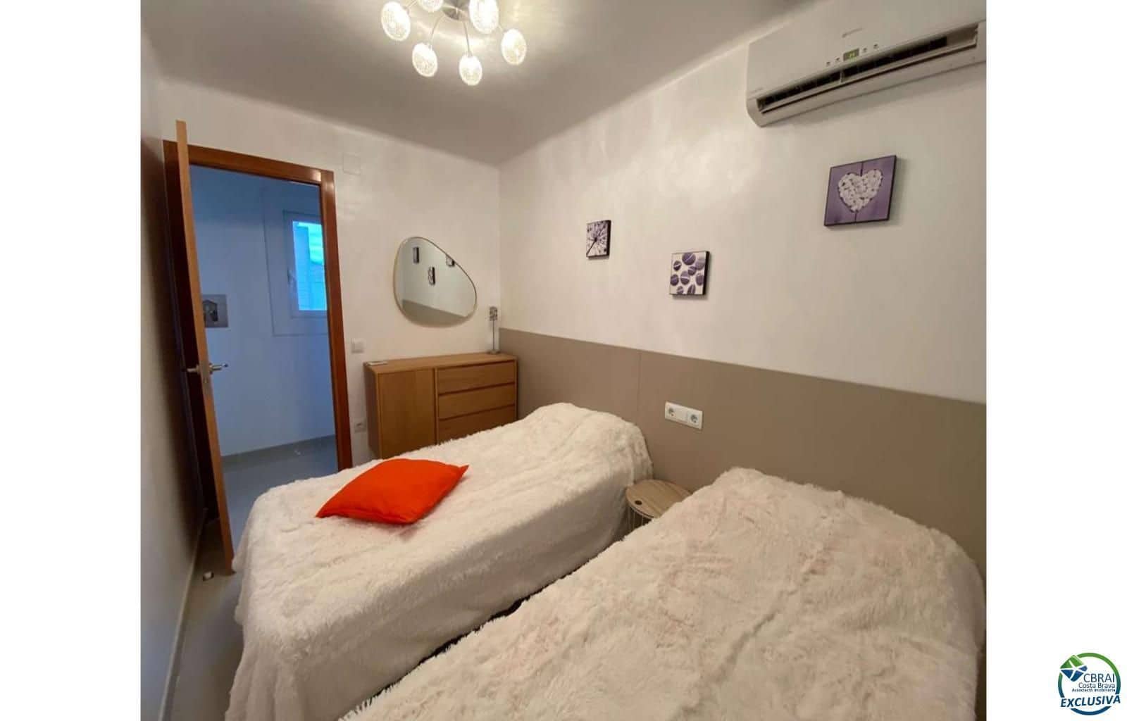 4 Zimmer Villa zu verkaufen in Empuriabrava mit Pool Garage - 1.099.000 € (Ref: 8800322)