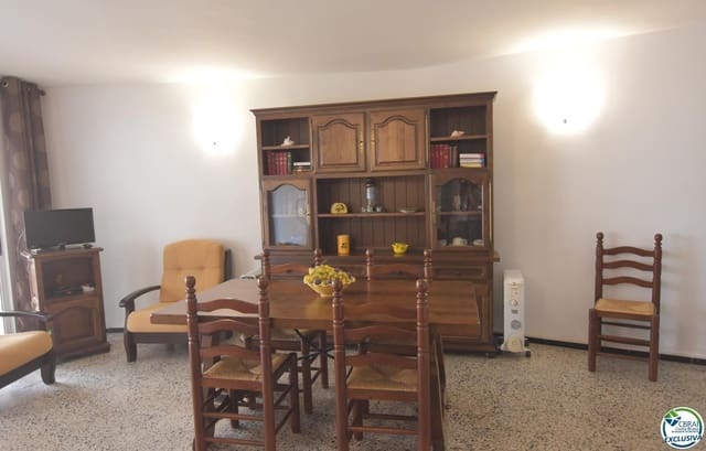 2 makuuhuone Asunto myytävänä paikassa Santa Margarida, Roses mukana 
autotalli - 189 000 € (Ref: 8800327)