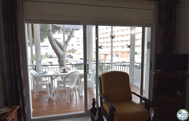 2 makuuhuone Asunto myytävänä paikassa Santa Margarida, Roses mukana 
autotalli - 189 000 € (Ref: 8800327)