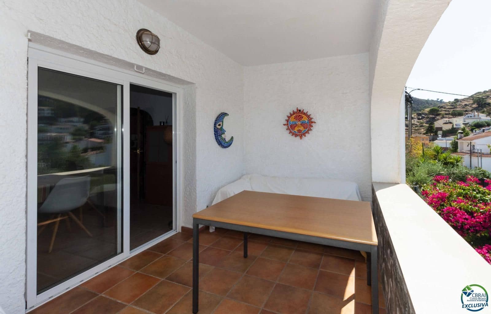 3 bedroom Flat for sale in Roses - € 319,000 (Ref: 8800338)