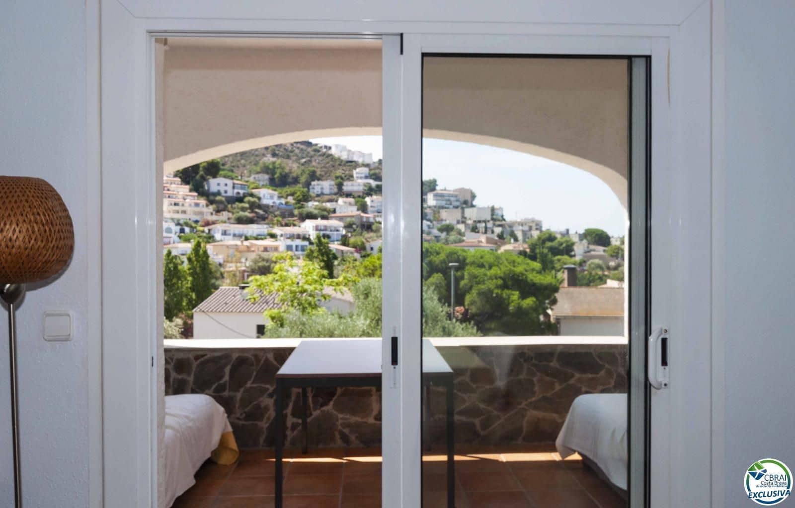 3 bedroom Flat for sale in Roses - € 319,000 (Ref: 8800338)