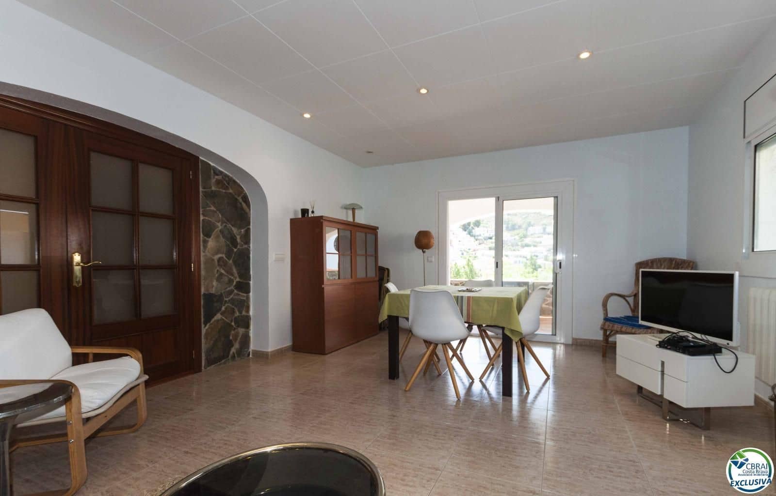 3 bedroom Flat for sale in Roses - € 319,000 (Ref: 8800338)