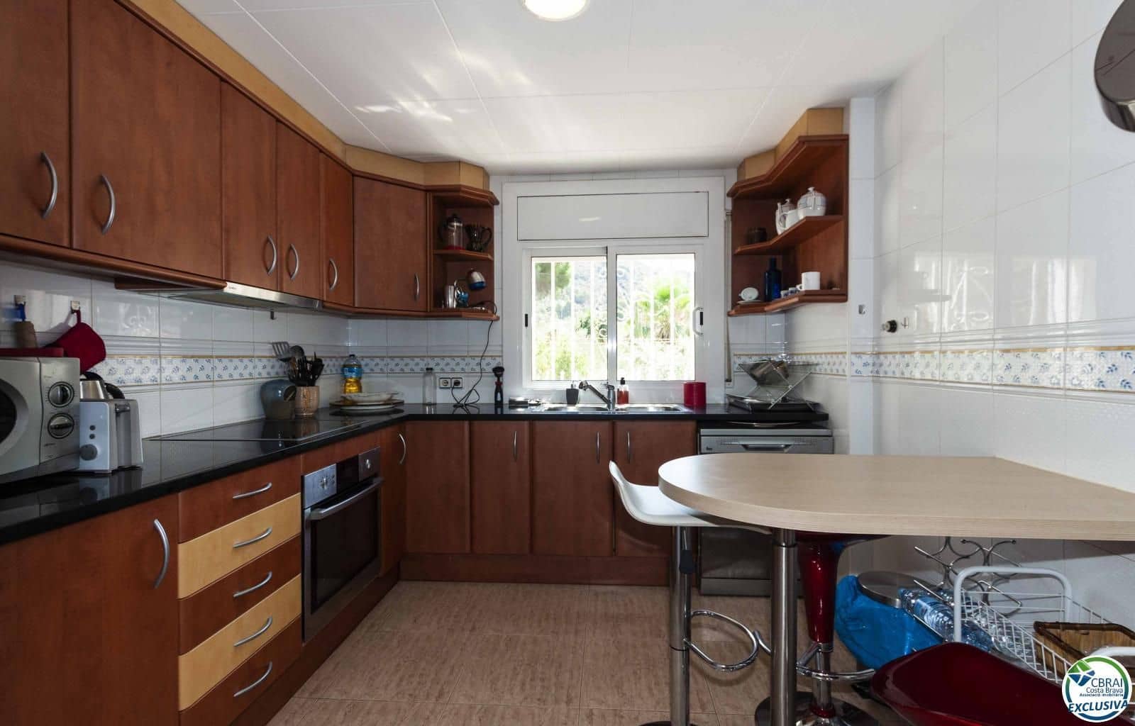 3 bedroom Flat for sale in Roses - € 319,000 (Ref: 8800338)