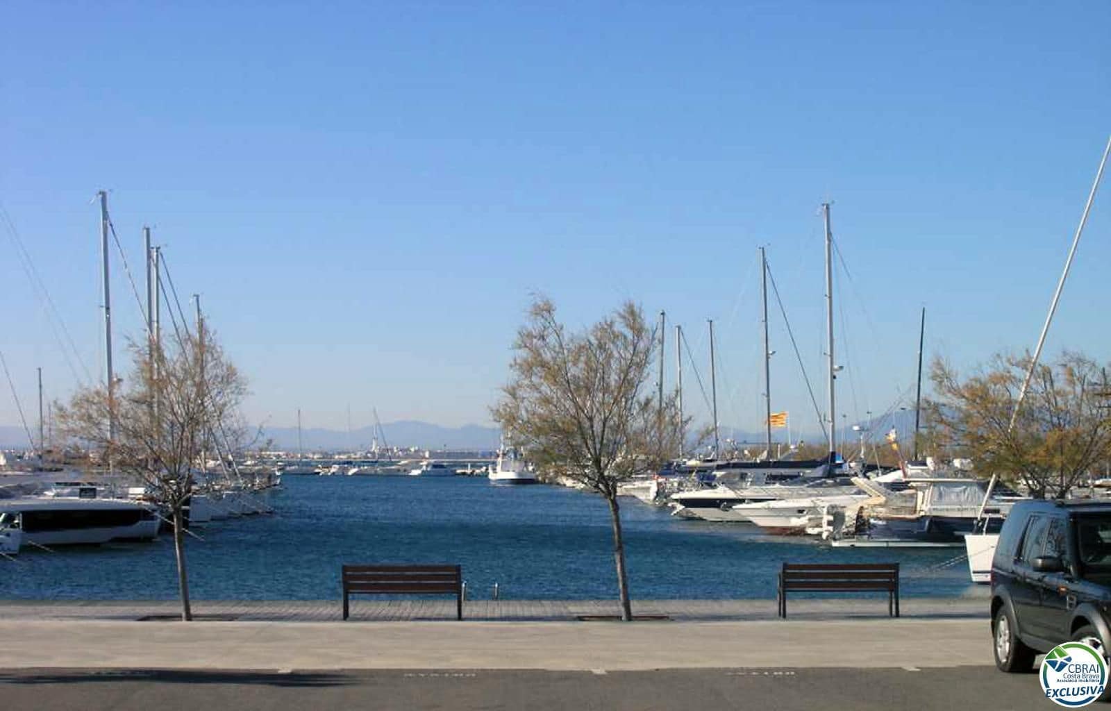 3 bedroom Flat for sale in Roses - € 319,000 (Ref: 8800338)