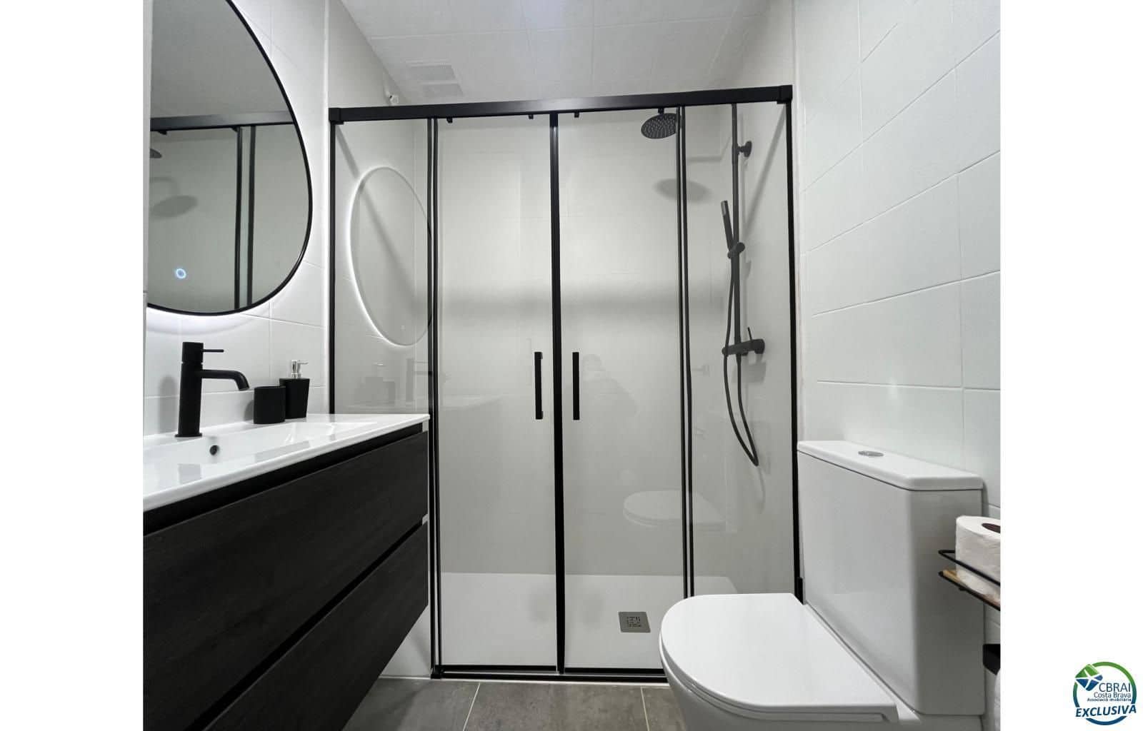 2 sovrum Lägenhet till salu i Empuriabrava - 265 000 € (Ref: 8881147)