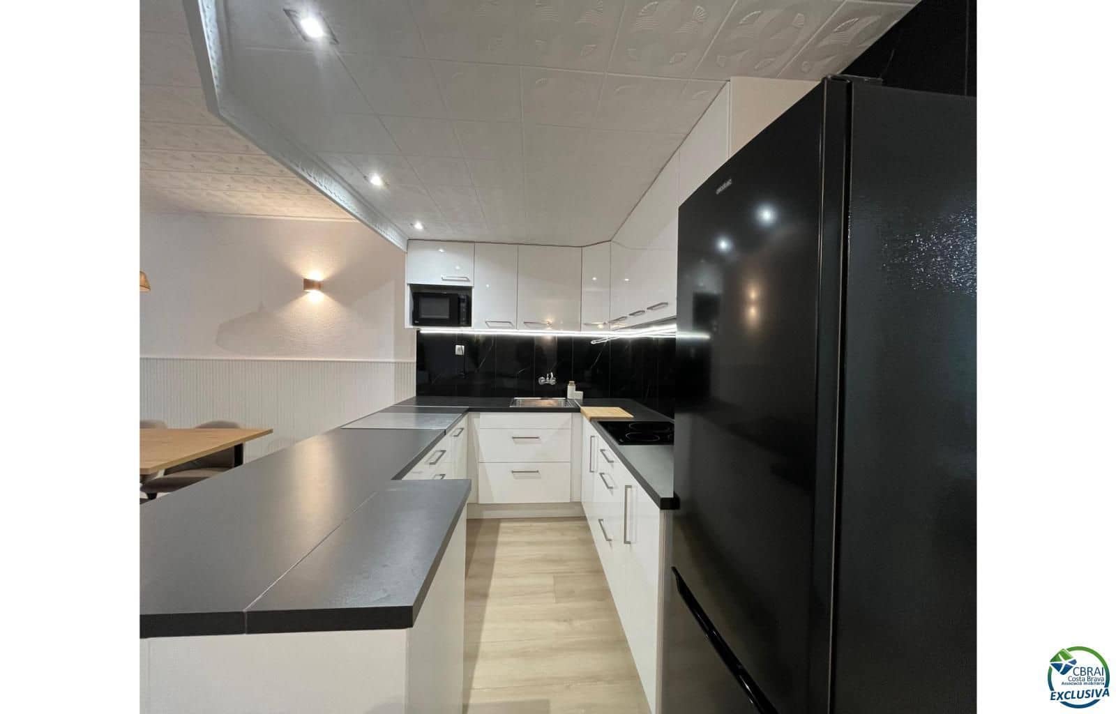 2 sovrum Lägenhet till salu i Empuriabrava - 265 000 € (Ref: 8881147)