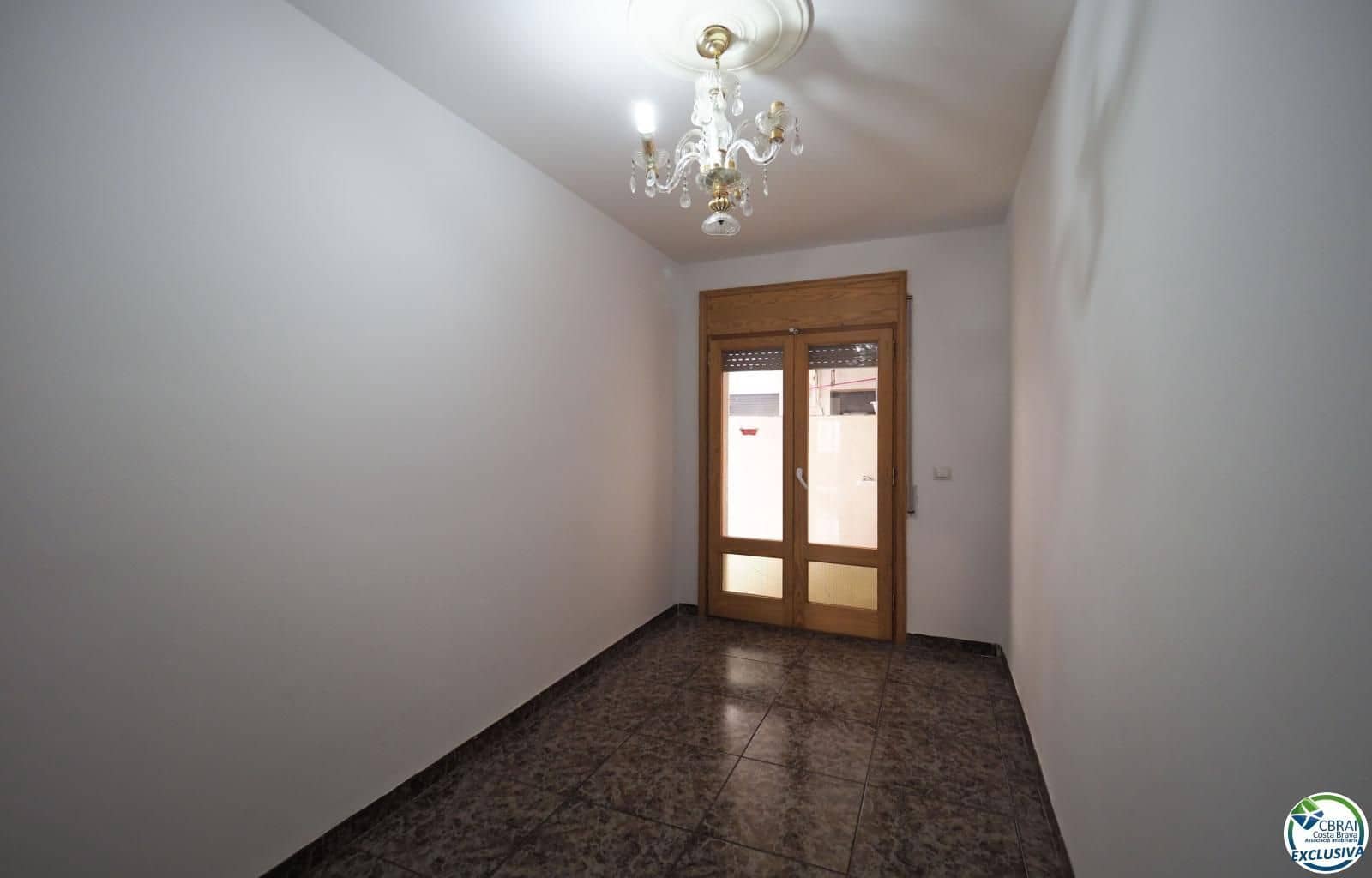 3 makuuhuone Asunto myytävänä paikassa Roses - 199 000 € (Ref: 8885042)