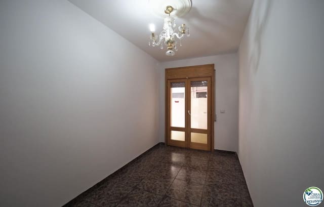 3 makuuhuone Asunto myytävänä paikassa Roses - 199 000 € (Ref: 8885042)