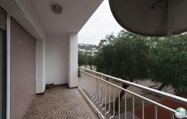 3 makuuhuone Asunto myytävänä paikassa Roses - 199 000 € (Ref: 8885042)