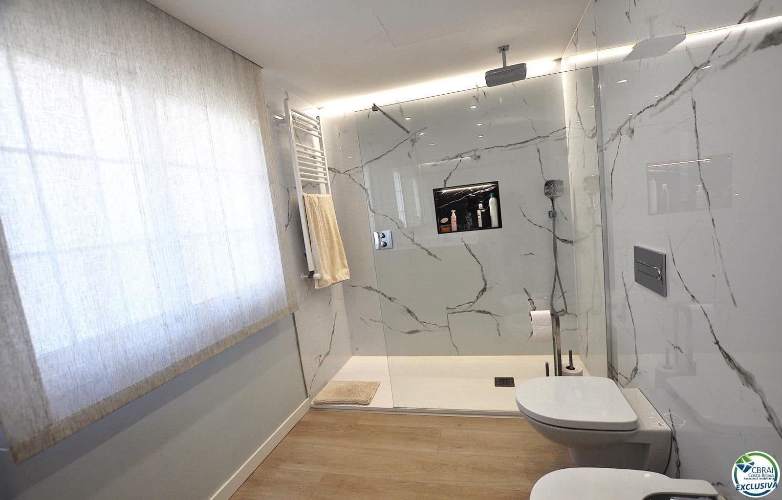 4 Zimmer Villa zu verkaufen in Roses mit Pool Garage - 598.000 € (Ref: 8885043)