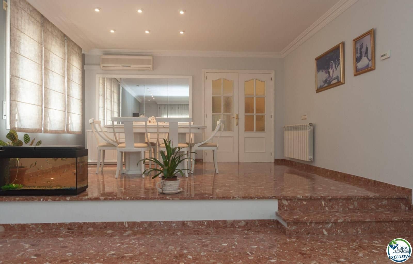 4 Zimmer Villa zu verkaufen in Roses mit Pool Garage - 598.000 € (Ref: 8885043)